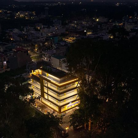 The Hosteller Dehradun Exteriör bild