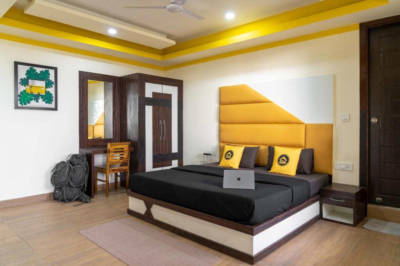 The Hosteller Dehradun Exteriör bild