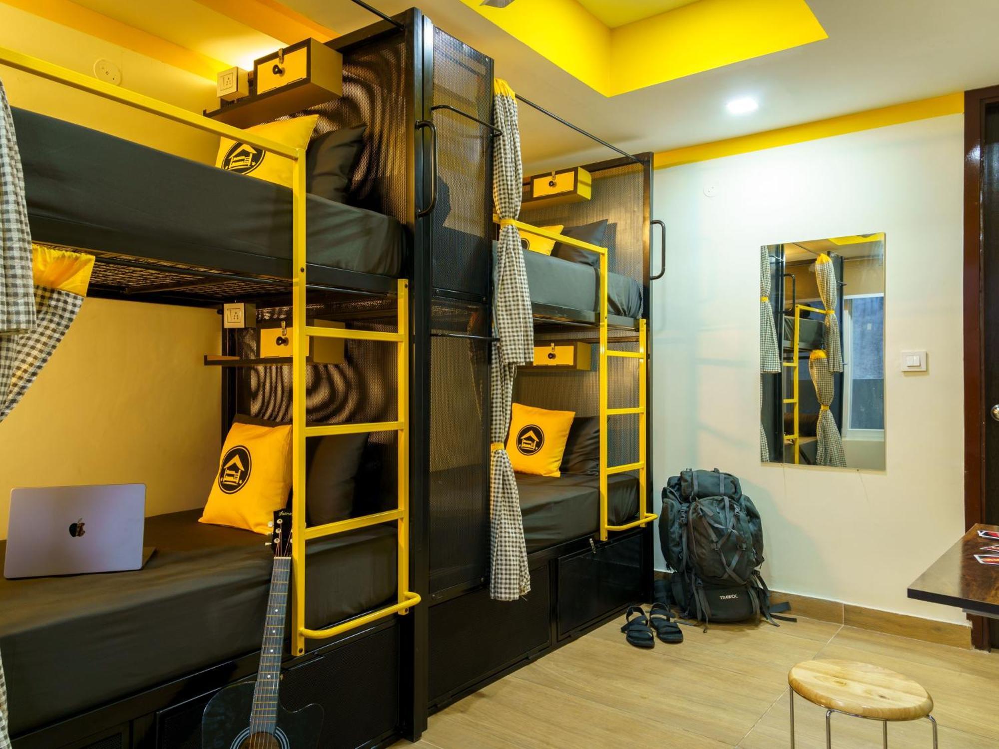 The Hosteller Dehradun Exteriör bild
