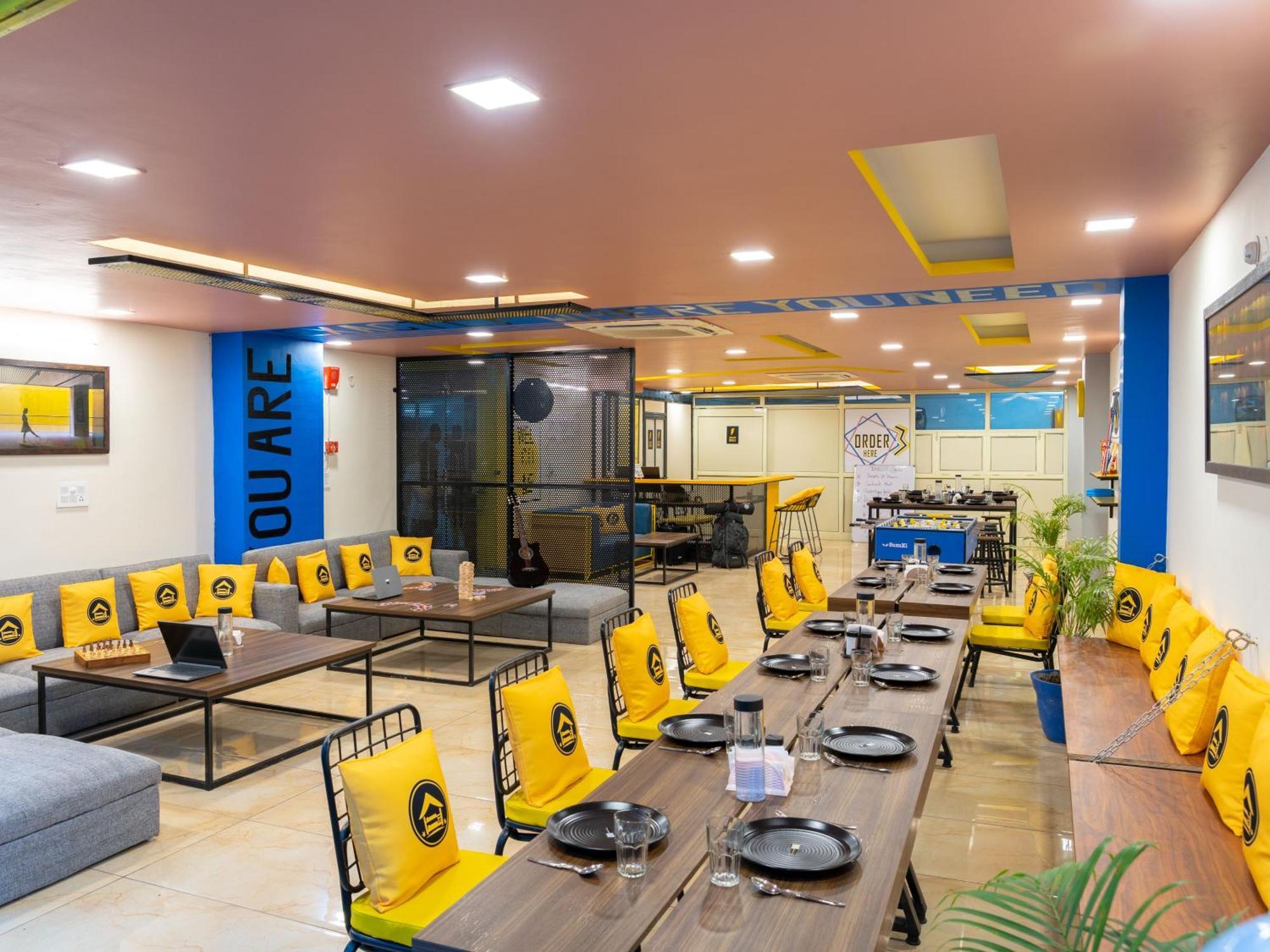 The Hosteller Dehradun Exteriör bild